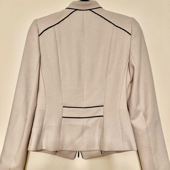 WHBM suit jacket, cream with black trim - Picture 2 of 3